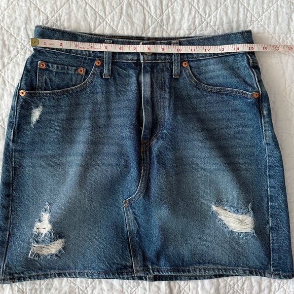 Levi’s Blue Mini Pencil Skirt with Distressed Denim - Picture 8 of 10